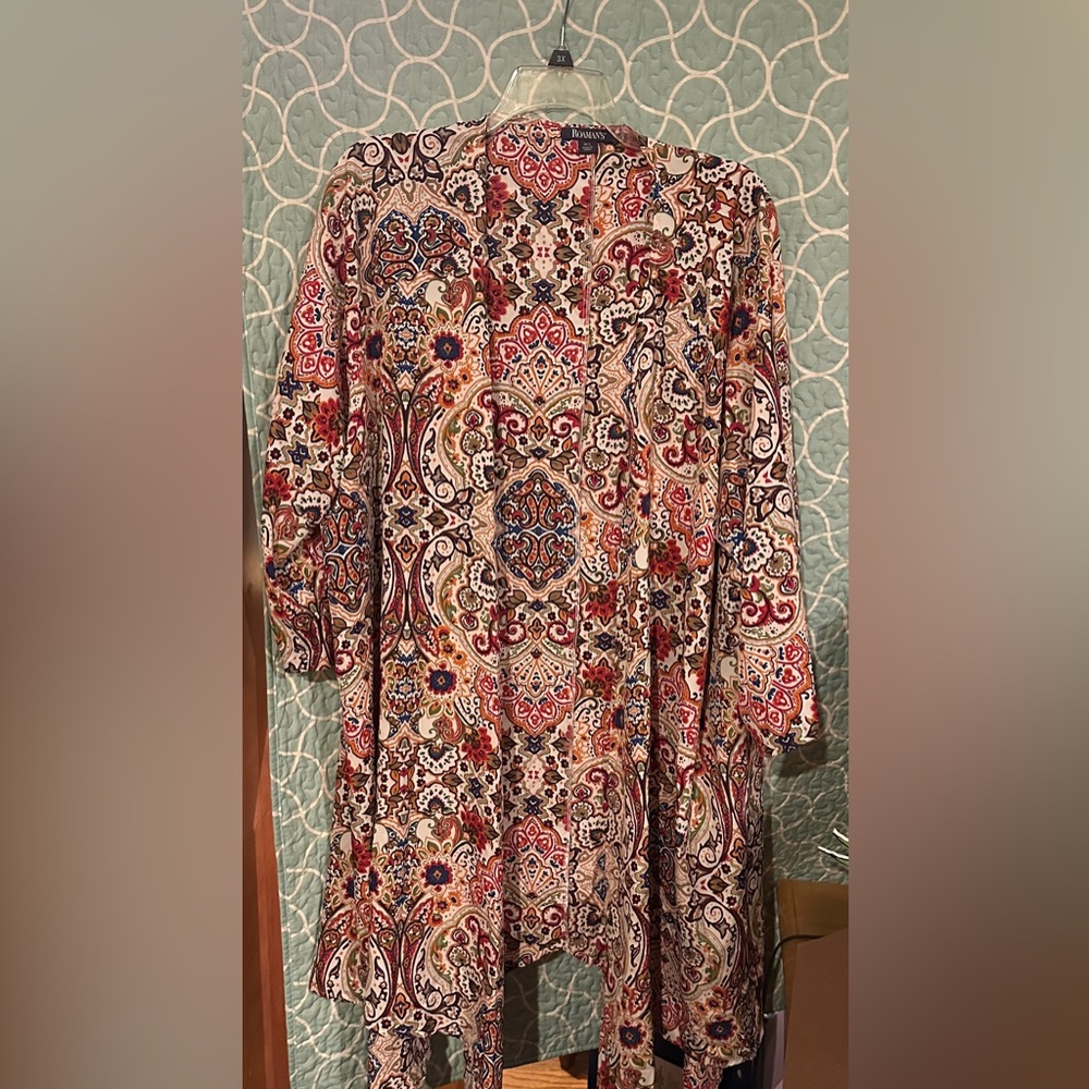 Roaman’s M/L open Duster